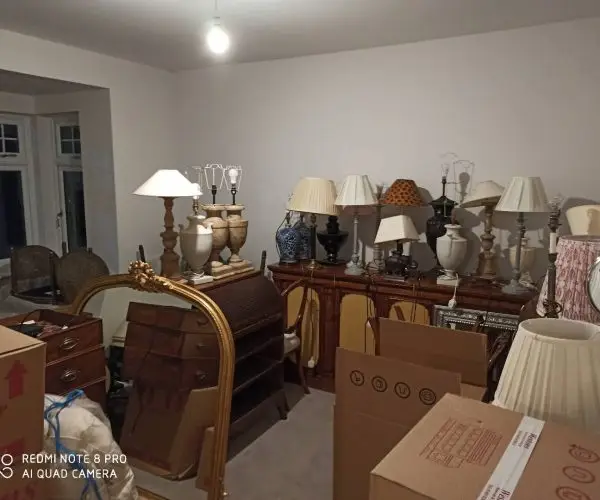 Packing service by Ashey Removals